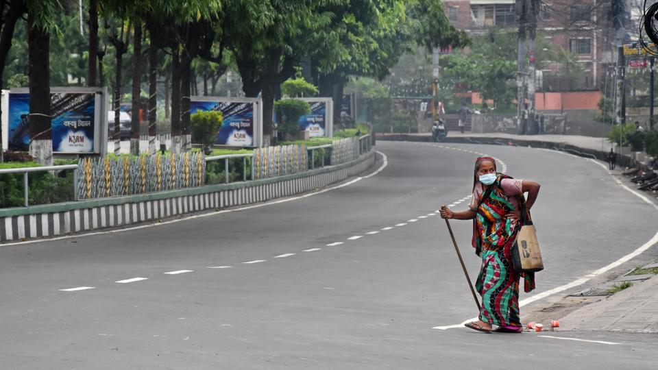 শর্তসাপেক্ষে ঈদে লকডাউন শিথিল