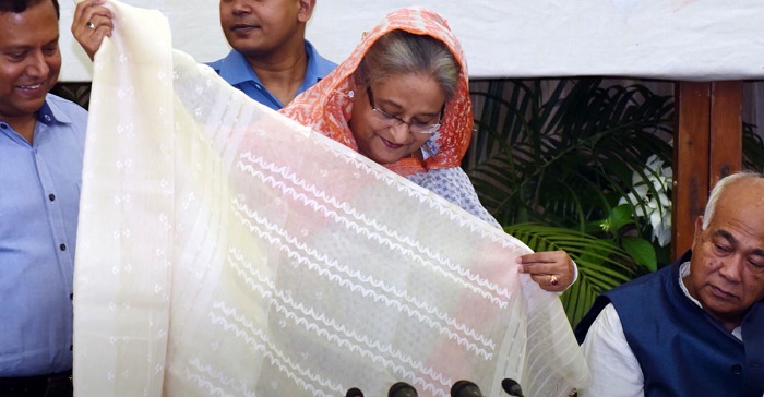 আজ জাতীয় বস্ত্র দিবস