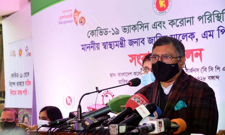 ৪০ বছর ও তদুর্ধ্ব বয়সীদের বুস্টার ডোজ দেয়া হবে: স্বাস্থ্যমন্ত্রী